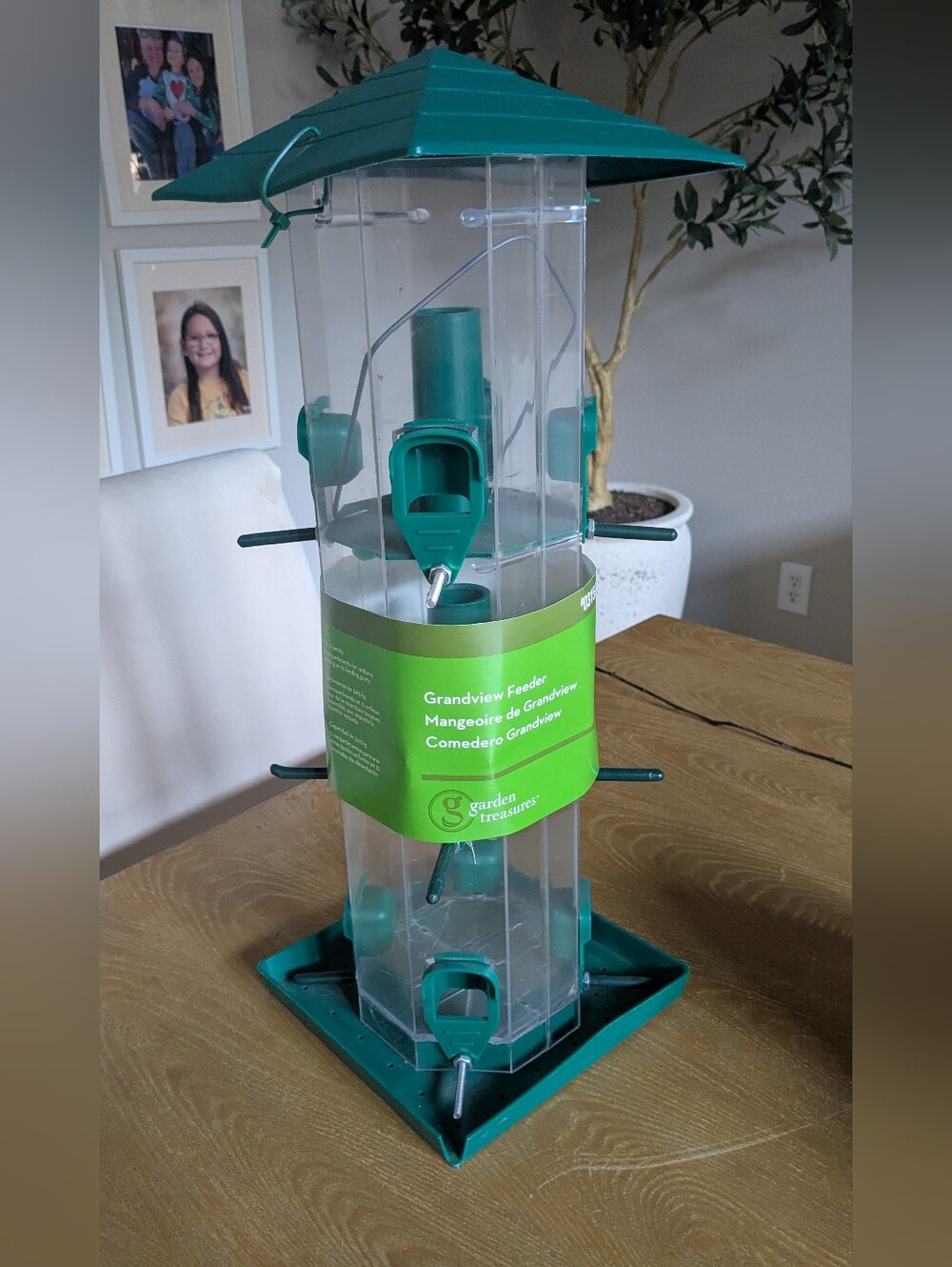 XL NWT Grandview Bird Feeder in Teal